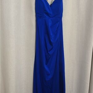 Elegant Blue Evening Gown